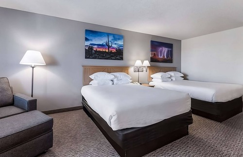 Palm Valley Complejo | Outdoor Vacay in Red Lion Inn & Suites Goodyear Phoenix! Near Attractions, Pool