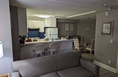 Duck Complejo | Outer Banks - Barrier Island Station Resort Steps from the Ocean & the pool