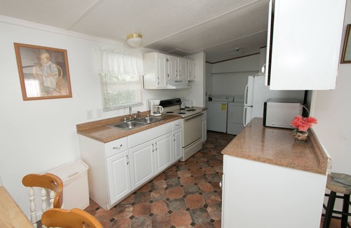Buxton Hotel | Outer Banks Motel - Village Accommodations