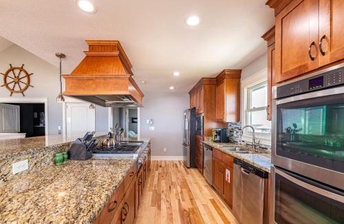 South Nags Head Casa | Outside-In