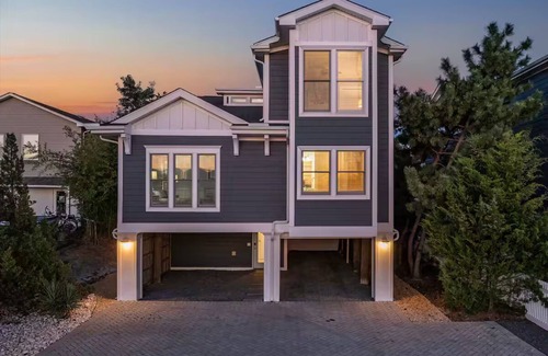 Fenwick Island Casa | ¡Excepcional casa de playa en el lado del océano con piscina climatizada!