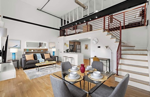 East Orange Apartamento | Outstanding Loft ! Free parking ! 30 min to NYC !