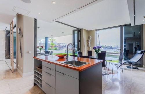 Victoria and Alfred Waterfront Apartamento | Outstanding V&A Marina Waterfront apartment