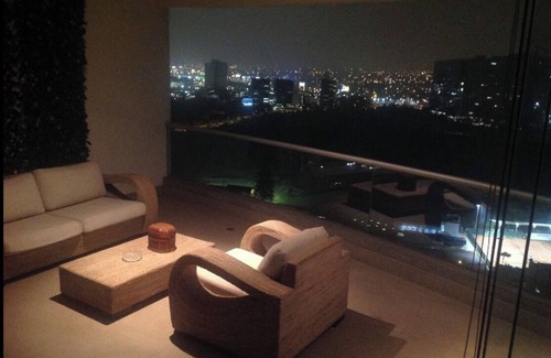 Santiago de Surco Casa | Excelente vista de Lima. Piso de lujo.