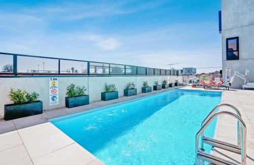 Footscray Apartamento | Ovation - New Footscray Apt w parking & pool