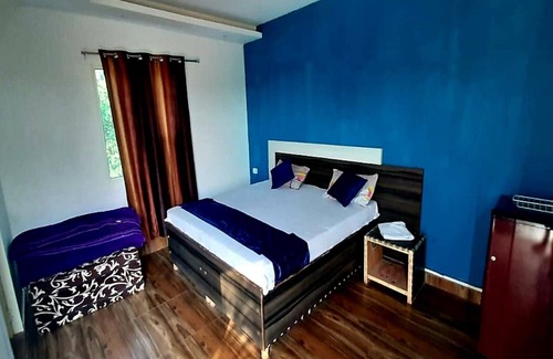 Gurugram Complejo | DURANTE LA NOCHE ESTANCIA AVENTURA ARAVALI, GURGAON DELHI NCR