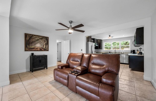 Woodbine Casa | Overlook at Whitsett For Large Groups