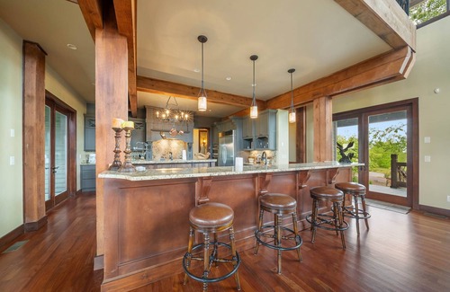 Frank Casa | Overlook at Wilderness Trail - Luxury custom home with Multi state views of TN and VA