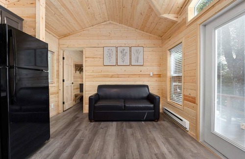 Kernville Cabina | Overlook Cabin at KRS Camp James (Cabin 27)
