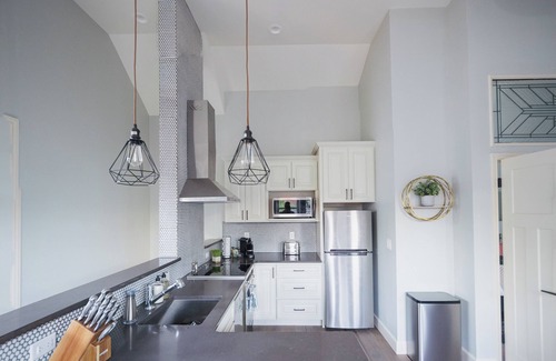 Overlook Casa | Overlook Cottage, Upscale 2 bedroom and 2 bath