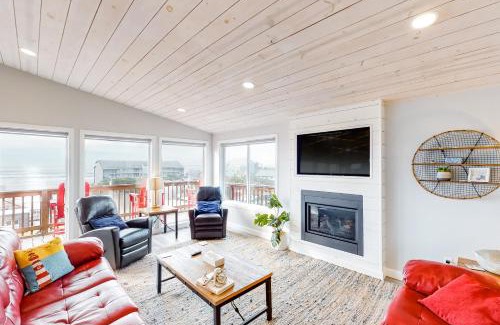 Newport Casa | Overlook
