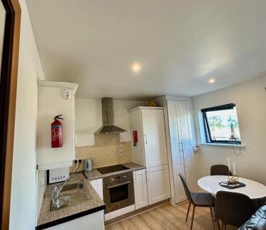 Waterford Apartamento | Overlooking city centre apt