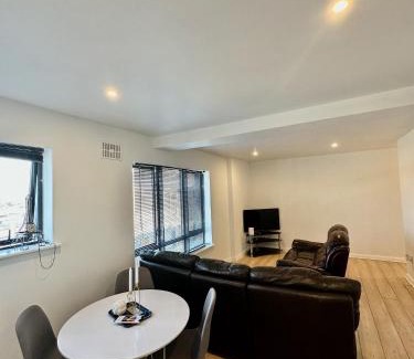 Waterford Apartamento | Overlooking city centre apt