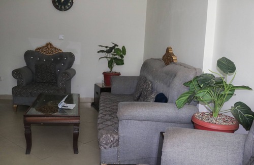 F-6 Sector Casa | Overseas B&B Guest House