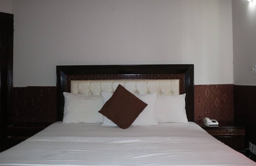 F-6 Sector Casa | Overseas B&B Guest House