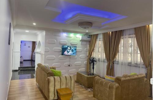 Ibadan Apartamento | Ovodov Apartments