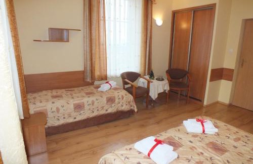 Bystrzyca Kłodzka Complejo | OW Sorrento