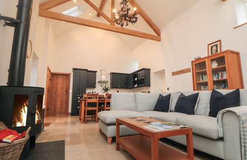 Great Fryup Dale Casa | OWL BARN, family friendly, character holiday cottage in Glaisdale