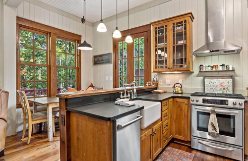 Cheshire Casa | Owl's Nest: 2 dormitorios, 2. 5 BA House en Black Mountain, para 6 personas
