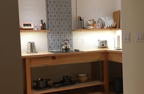 Okanagan-Similkameen Cabina | Owl Studio Guesthouse at Farmersdotter Organics