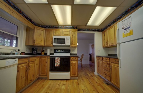 Robbinsville Cabina | Owls Nest Cabin
