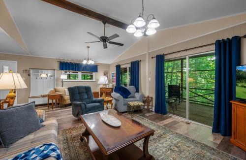 Townsend Casa | Owls Roost