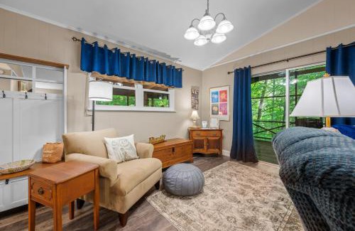 Townsend Casa | Owls Roost