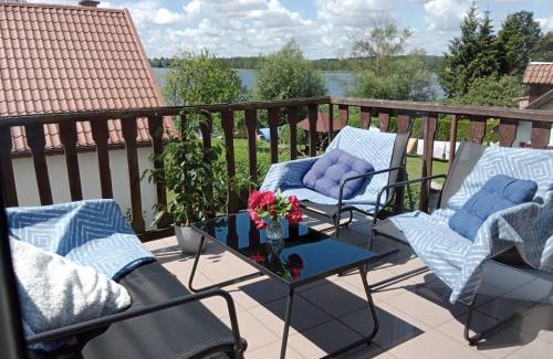 Faszcze Apartamento | Owocowe Wakacje - Apartament nad jeziorem