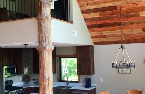 Hackensack Casa | Ox Yoke Lake Oasis w/ sandy beach & gorgeous sunsets!