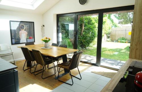 Oxford Casa | Oxford's cosiest 3 bedroom home with off street car parking