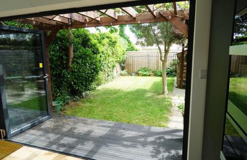 Oxford Casa | Oxford's cosiest 3 bedroom home with off street car parking