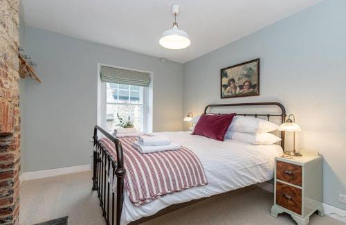 Woodstock Casa | Oxfordshire Living - The Bowler Hat Cottage - Woodstock