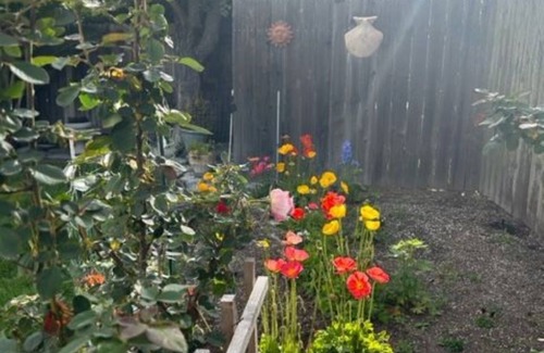 Oxnard Shores Casa | Oxnard Shores via private path is a 3 min walk !