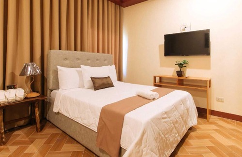 Indang Hotel | OYO 1152 Hotel Precious Garden Place