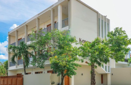 Taman Griya Hotel | OYO 1200 Kencana Residence