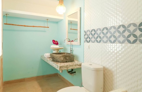 Tua Hotel | OYO 2896 Uma Menuh Guest House Near Pantai Keramas
