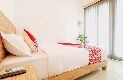 Tua Hotel | OYO 2896 Uma Menuh Guest House Near Pantai Keramas