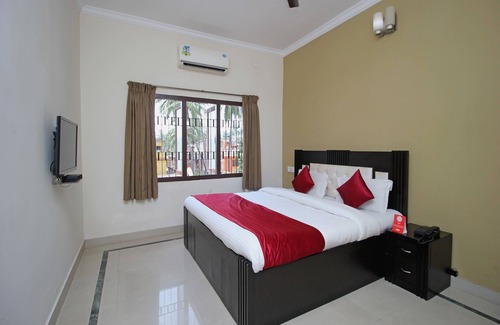 Puri Hotel | OYO 7337 Sai Leela