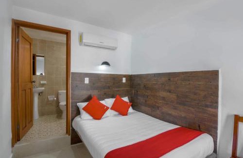 Francisco Uh May Hotel | OYO Hotel Palma Real
