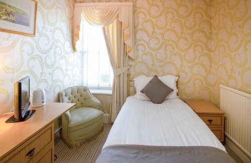 Lamphey Hotel | OYO Lamphey Hall Hotel