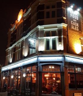 Kilburn Cama Y Desayuno | OYO The Kilburn Arms