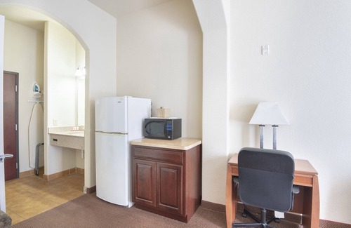 Clute Hotel | OYO Townhouse Clute Lake Jackson