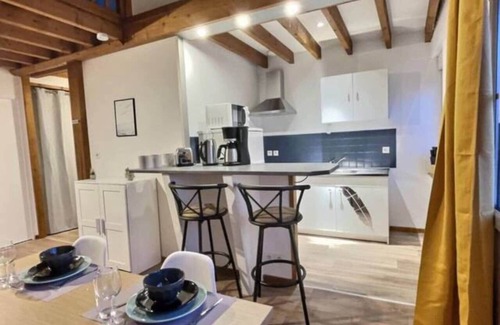 Miroir - Batignolles Apartamento | Oyon Duplex: Vast Duplex 6p, quiet, station,