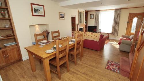 Mumbles Casa | Oyster Cottage