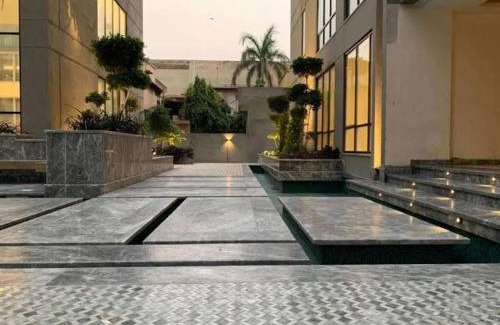 Gulberg Apartamento | Oyster court Gulberg