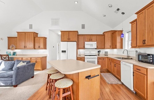 Montego Bay Casa | Oyster Lane 103 in Montego Bay is a Beautiful Family Escape!