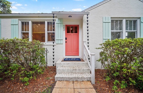 Pigeon Point Casa | "Oystercatcher" Great location in Pigeon Point. Walk/bike to historic downtown