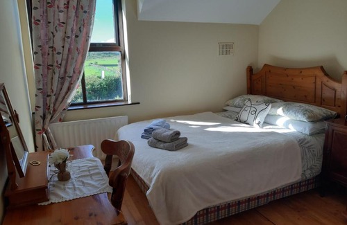 Clarinbridge Casa | Oystercatcher Guesthouse