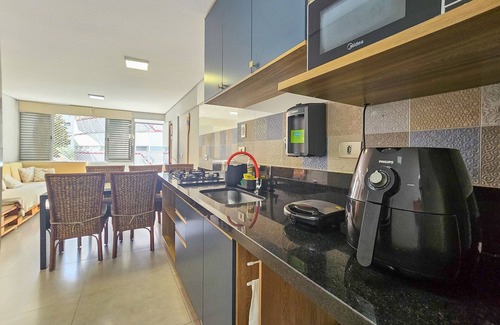 Tombo Apartamento | Pé na areia do Guarujá - Praia do Tombo (F)