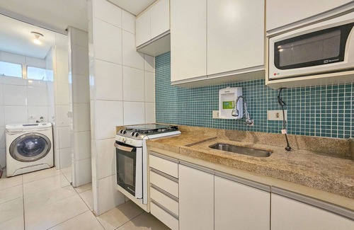 Tombo Apartamento | Pé na areia do Guarujá - Praia do Tombo (5-E)